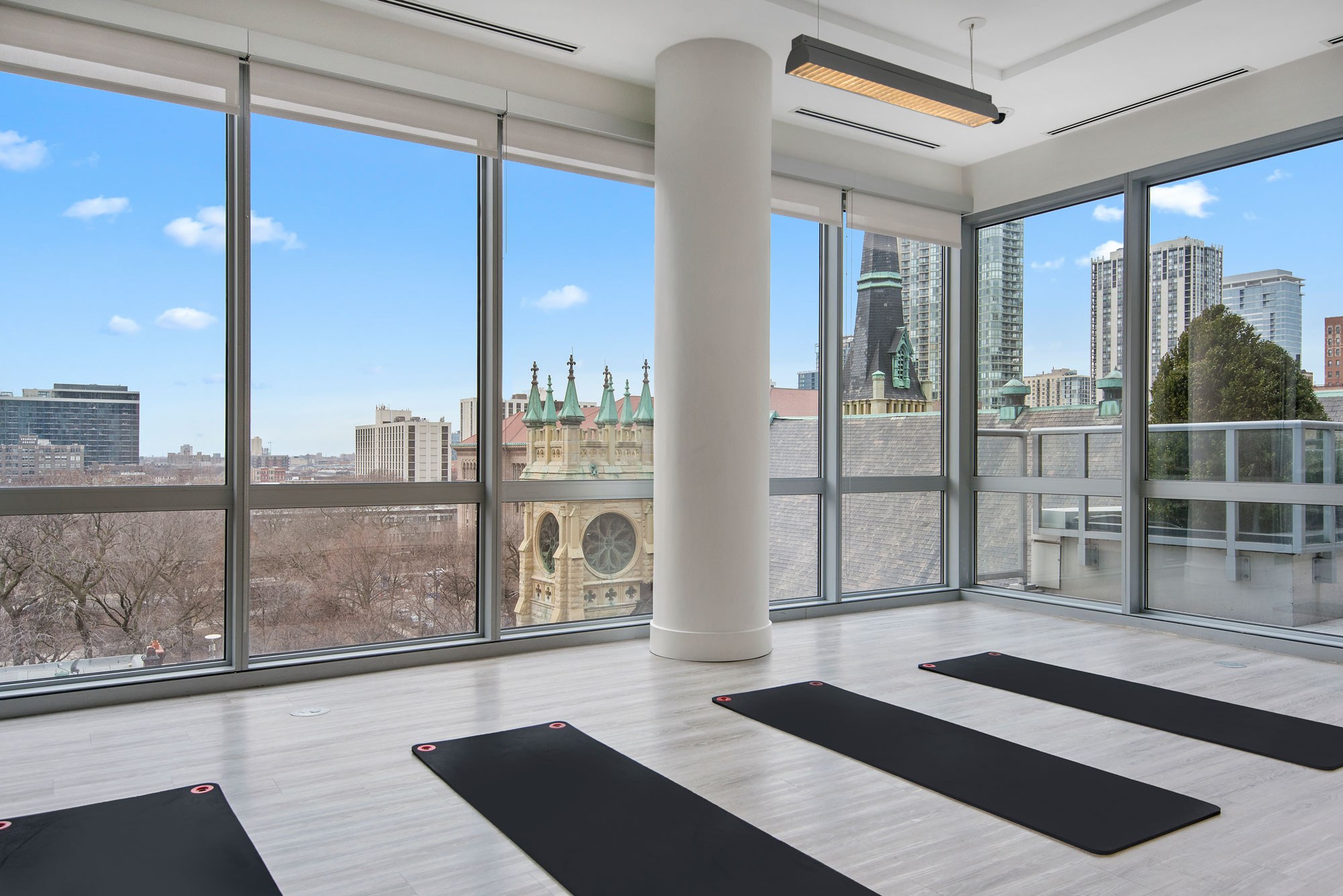 Views from the yoga room will free both body and mind.