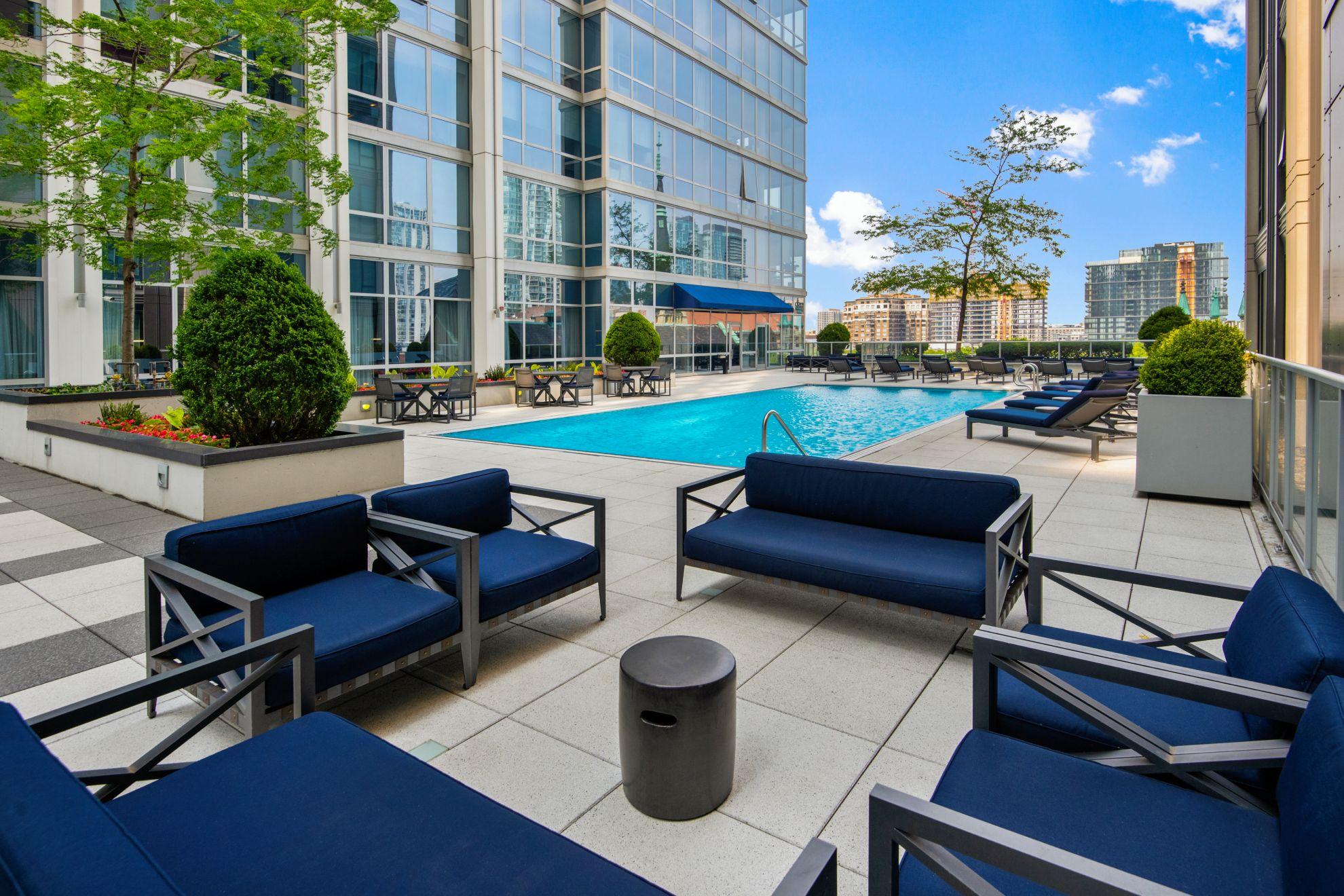 Two West Ext Amenities Pooland Lounge Area Jim Tschetter2023 1